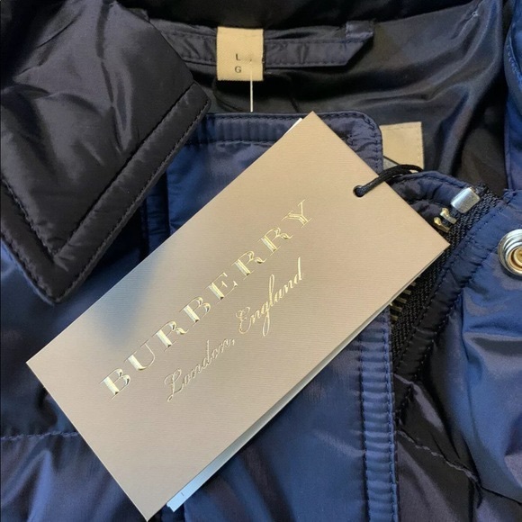 Burberry Navy Ashmoore quilted Goose Down Hoodie Coat size Large - Picture 10 of 13